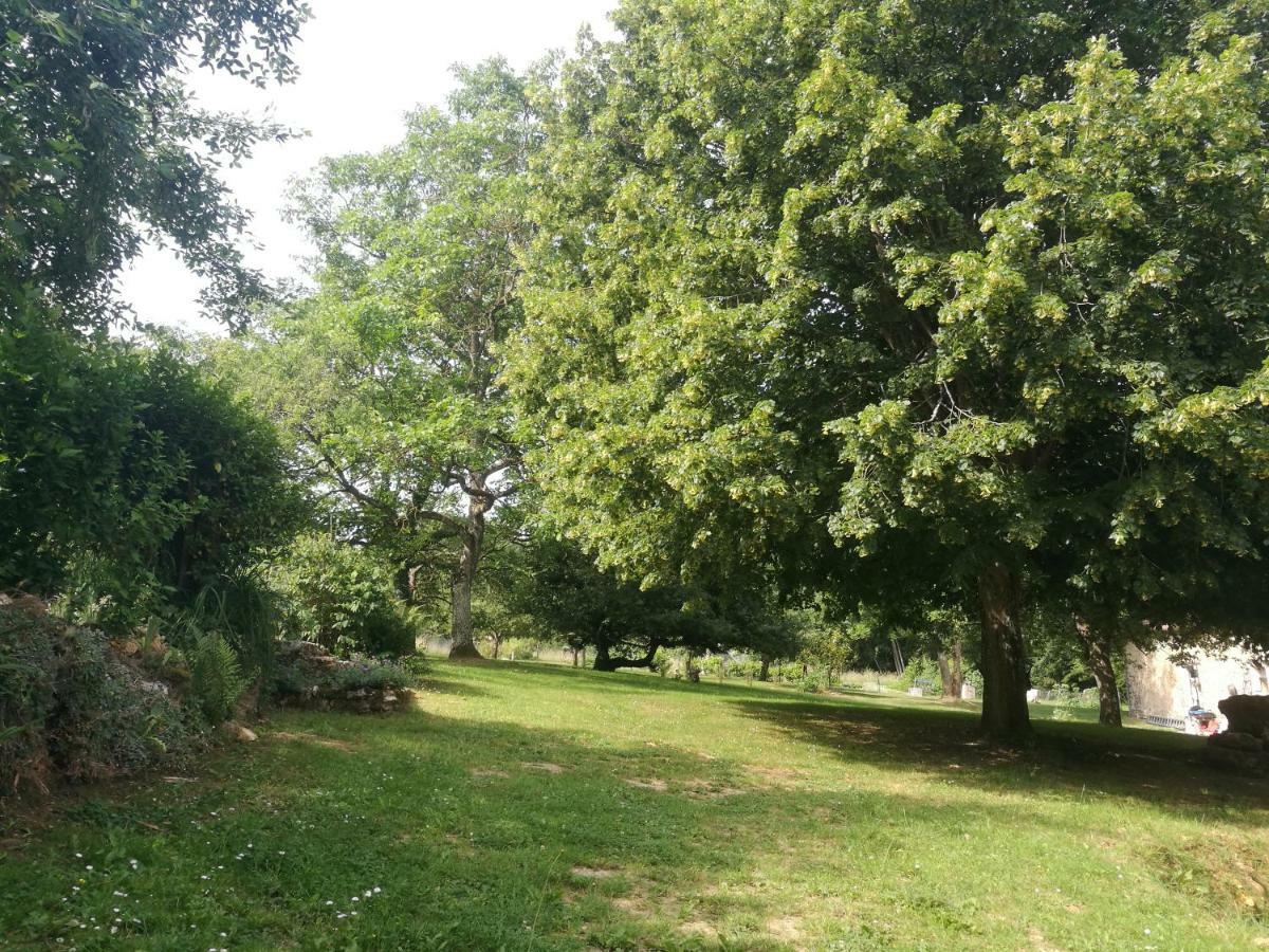 Le Clos Du Buisson Saint-Julien-de-la-Liegue Dış mekan fotoğraf